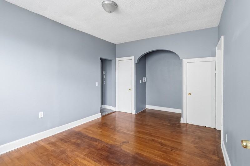 177 William St - Photo 6 of 16
