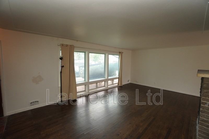 2260 Jamaica St - Photo 2 of 21