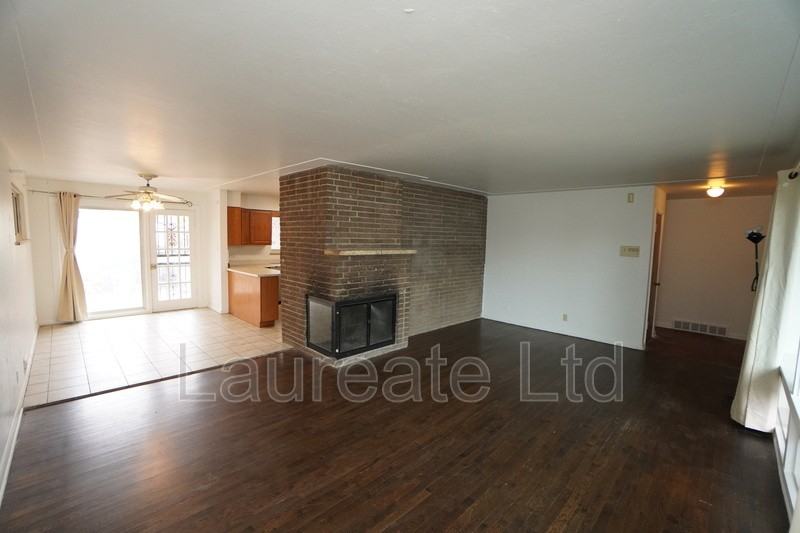 2260 Jamaica St - Photo 3 of 21