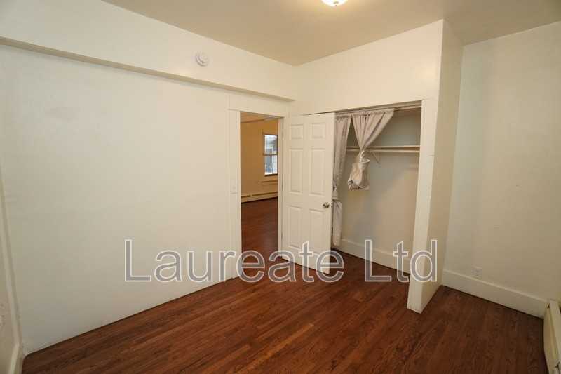1440 Kenton St - Photo 7 of 21