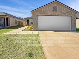 featured image of 1211 Clydesdale Dr
