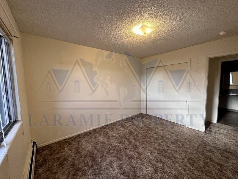 2310 E Garfield St #C12 - Photo 6 of 11
