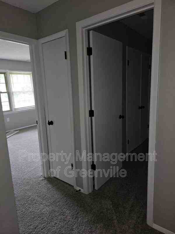 6526 White Horse Rd #9A - Photo 7 of 14