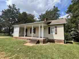 411 Tanner Rd - Photo 1 of 1