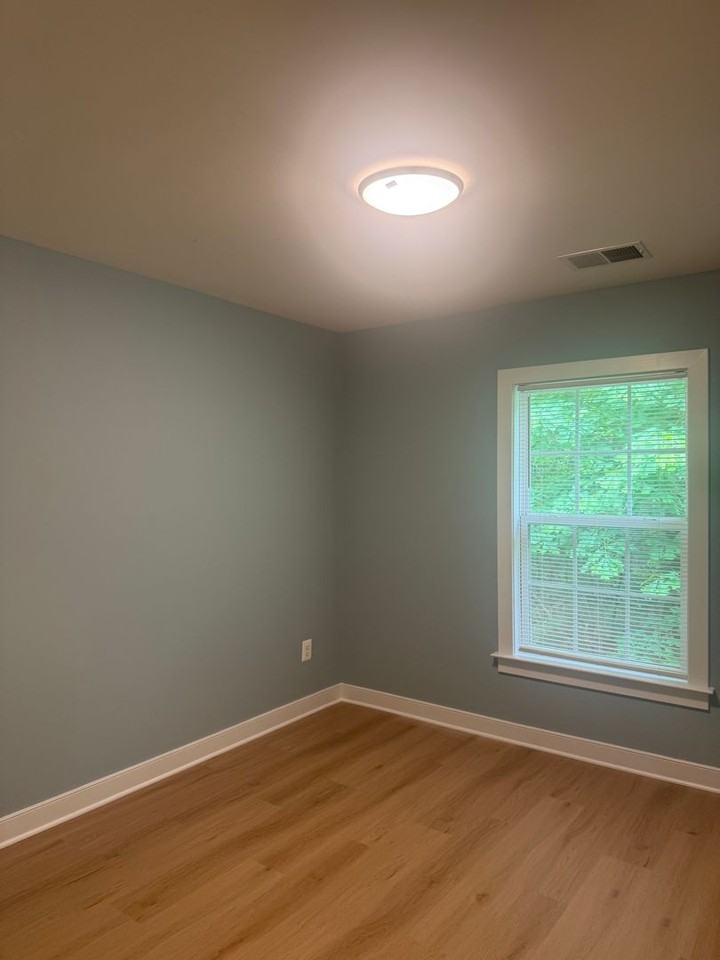 158 Brookwood Dr - Photo 7 of 12