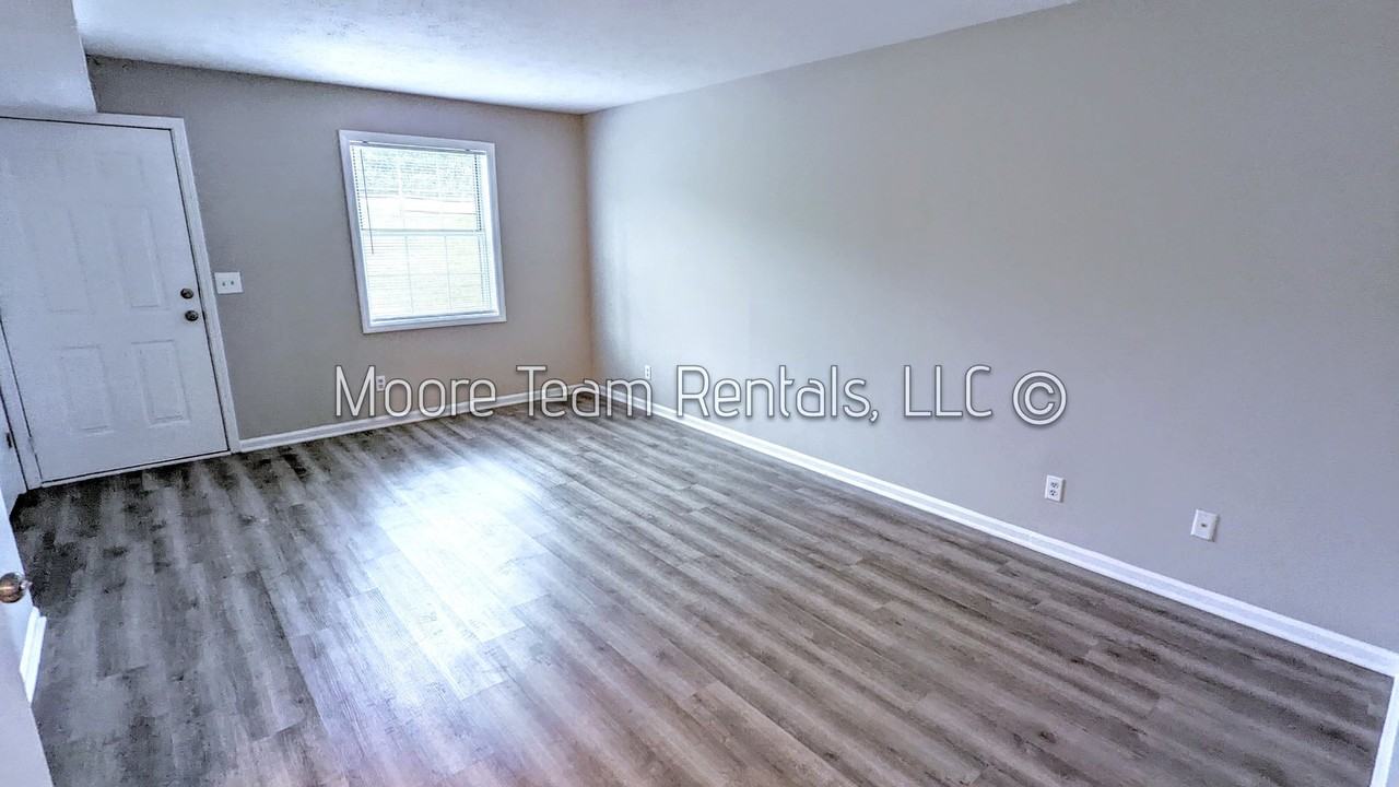 2168 Howard Gap Rd - Photo 2 of 17