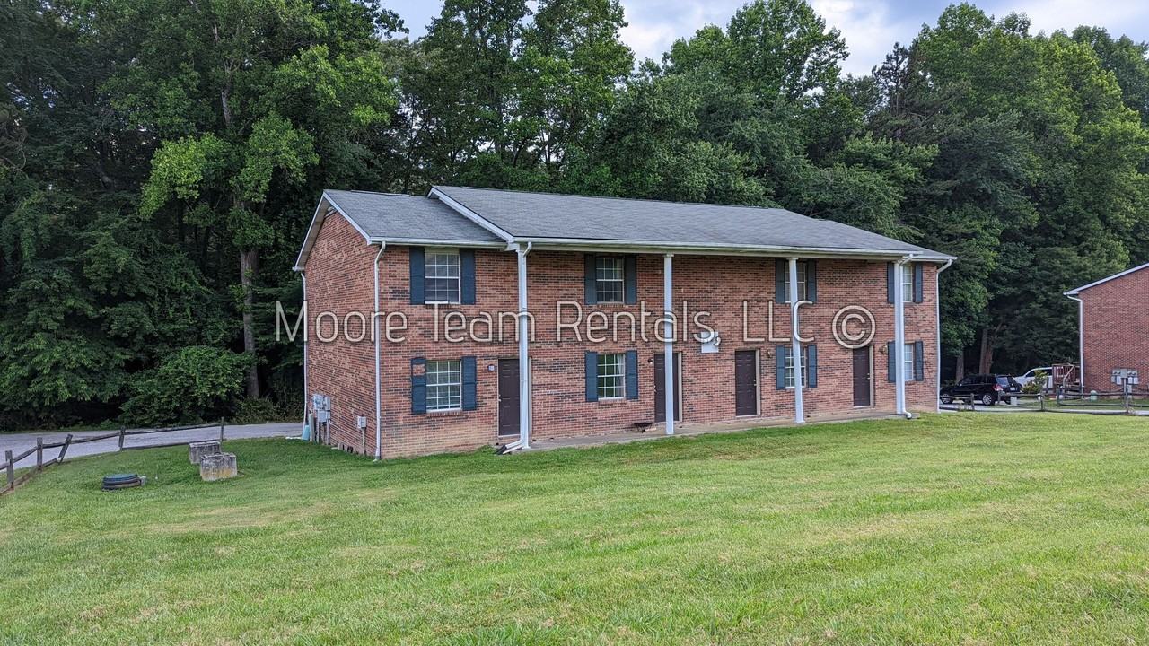 2168 Howard Gap Rd