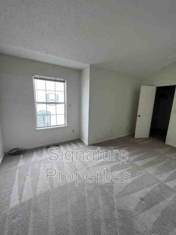735 Ridge Cir - Photo 6 of 13