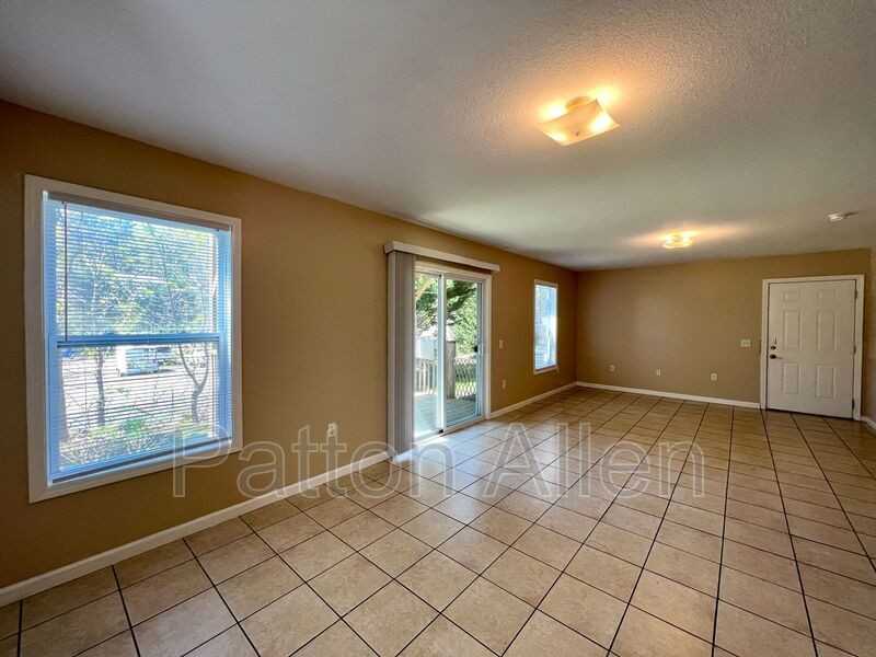 8 Zell Ln #A - Photo 4 of 24
