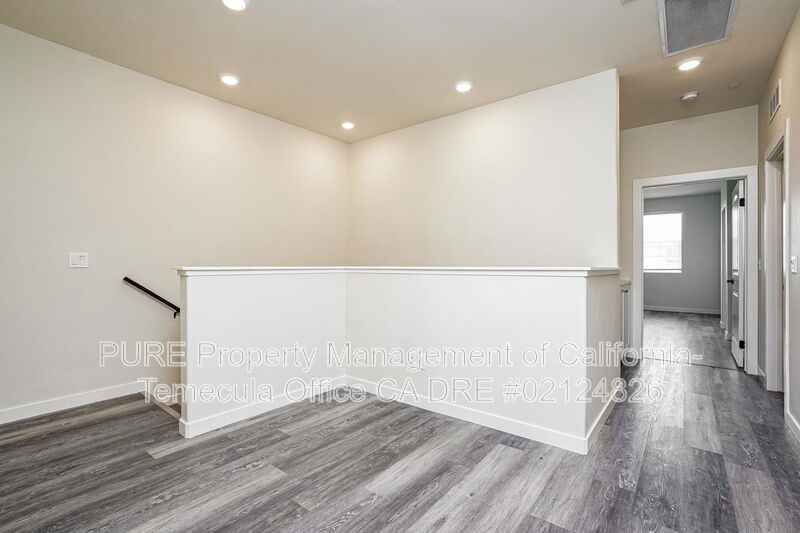 30383 Town Square Dr - Photo 6 of 19