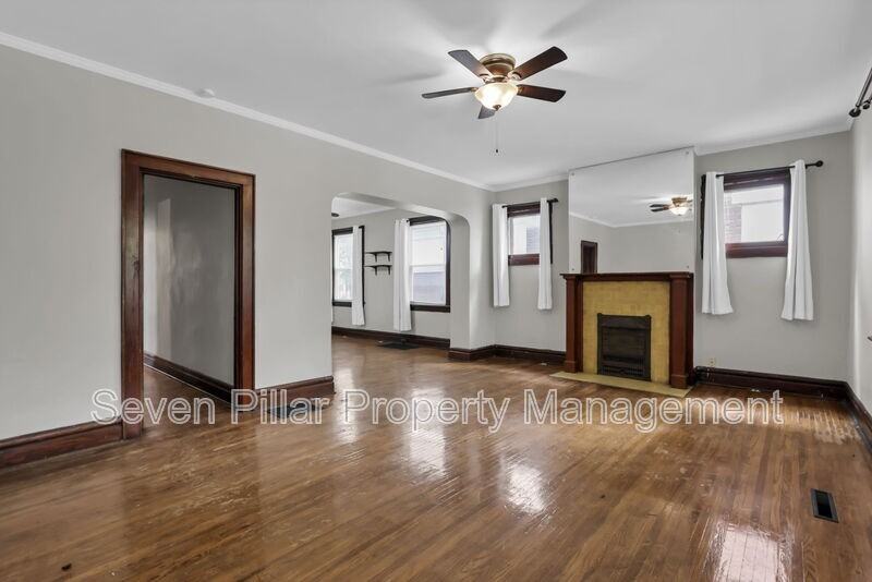1803 N 4th St - Photo 2 of 19
