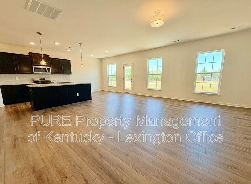1224 Leanndra Park - Photo 7 of 30