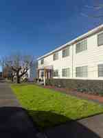 featured image of 2402 E 8th St