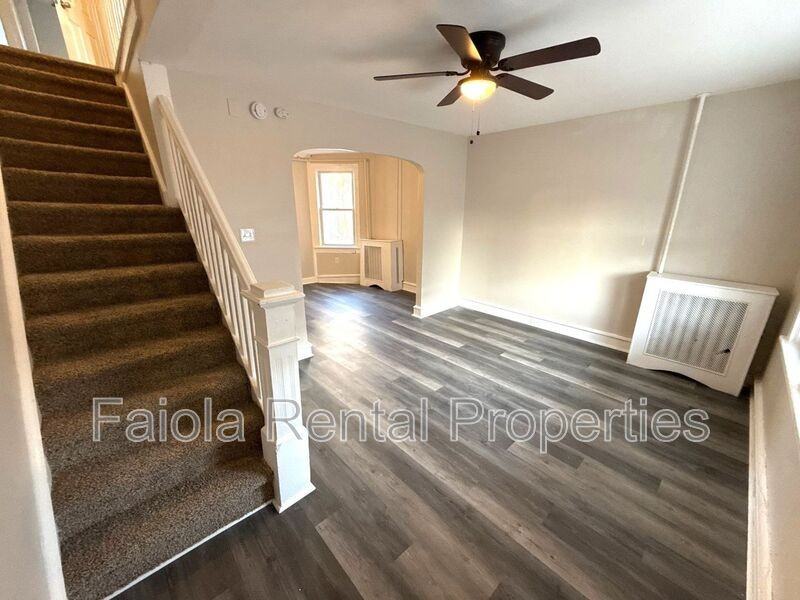 905 Keener Ave - Photo 2 of 11
