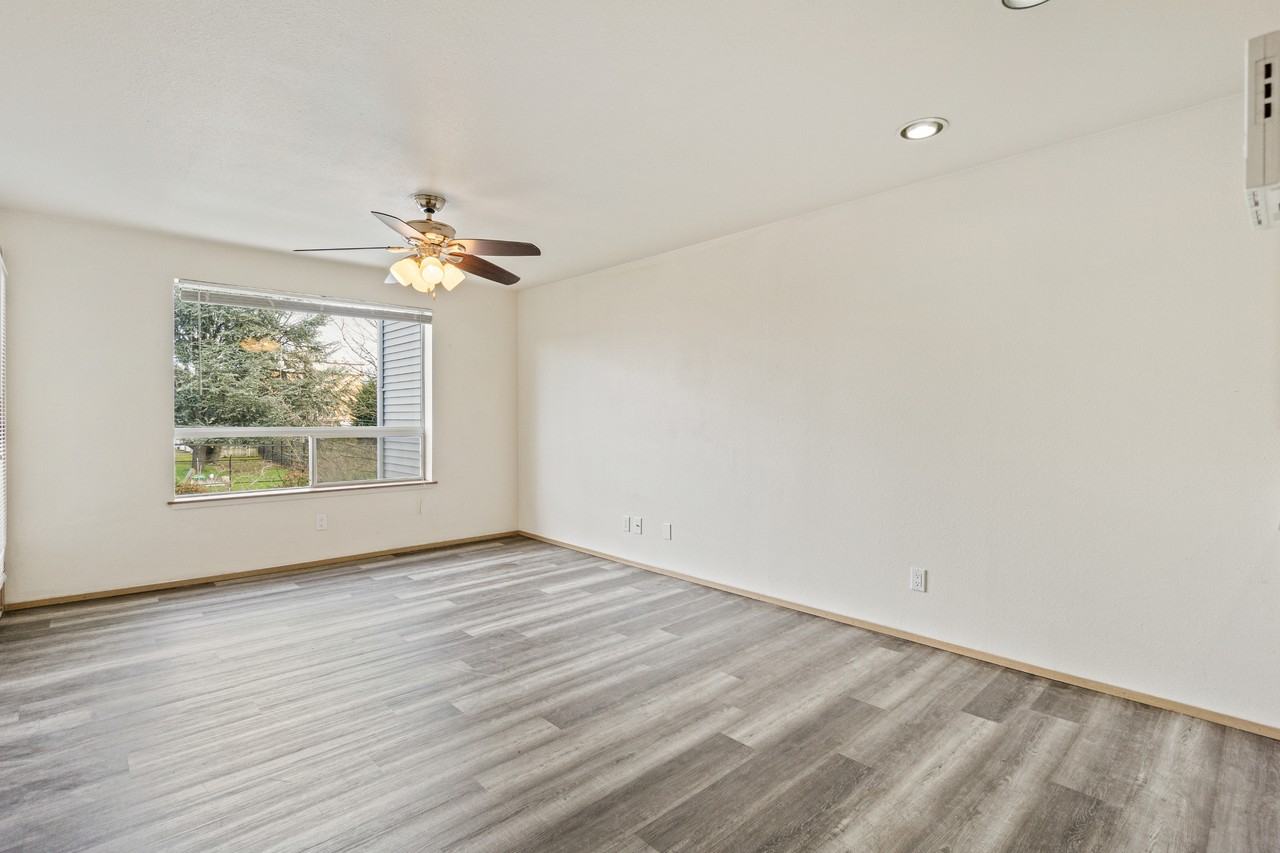 Stone Court - Photo 5 of 20