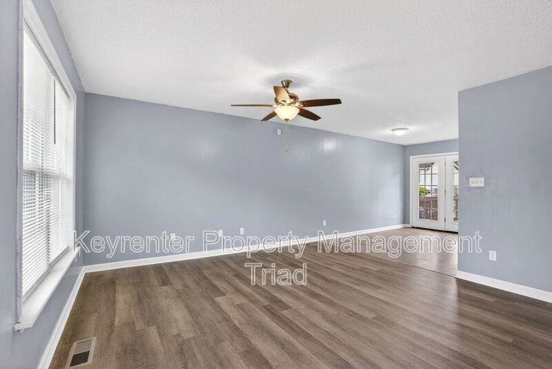 1608 Mcpherson St - Photo 4 of 29