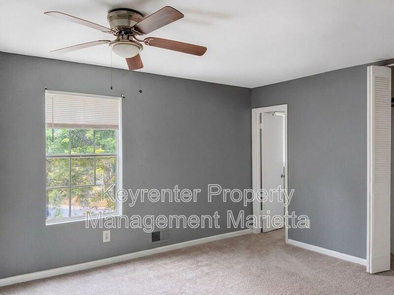 393 Cedar Trce Sw - Photo 6 of 14
