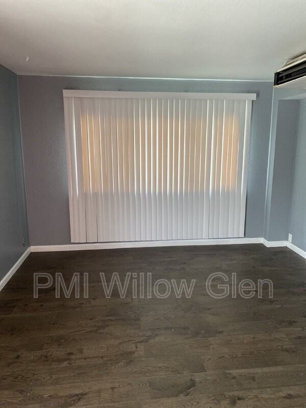 702 Vine St #4 - Photo 3 of 5
