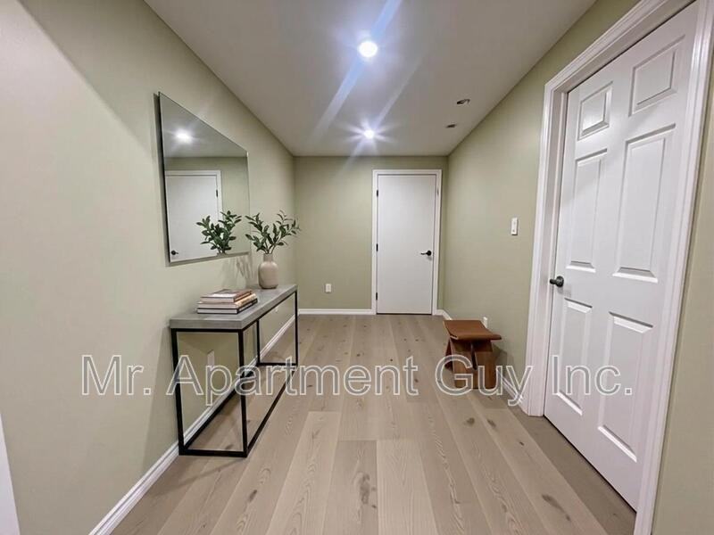 194 Rymal Rd W - Photo 4 of 6