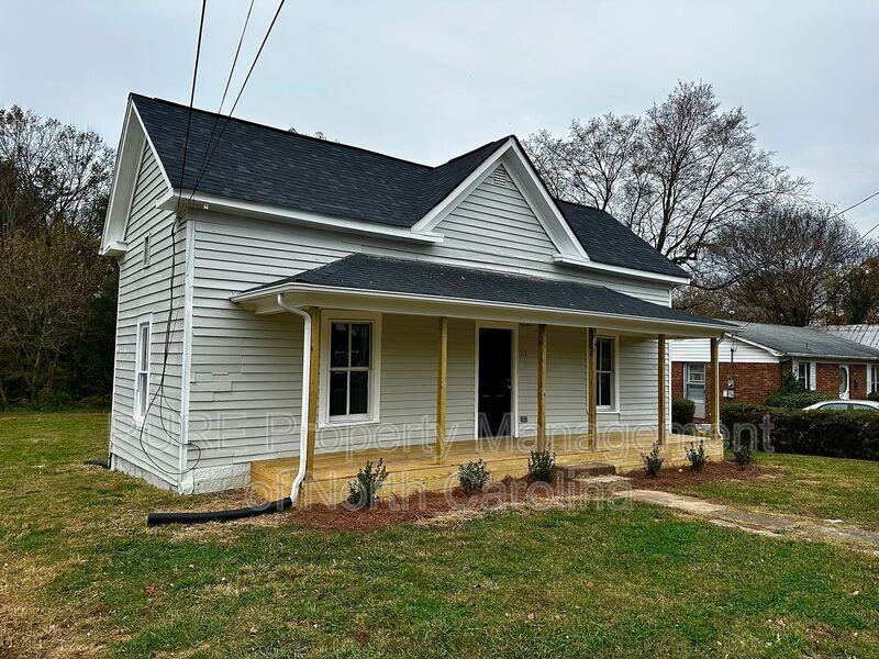213 Irma Ave - Photo 4 of 36