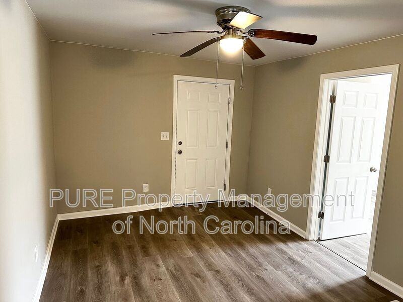 213 Irma Ave - Photo 6 of 36