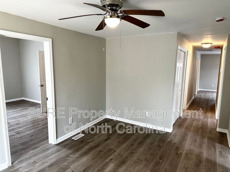 213 Irma Ave - Photo 7 of 36