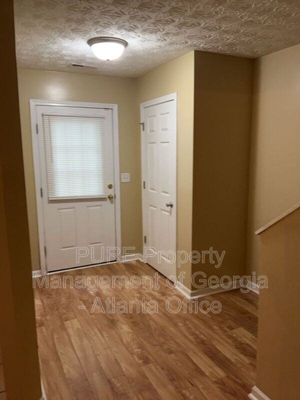 3525 Waldrop Trl - Photo 2 of 23