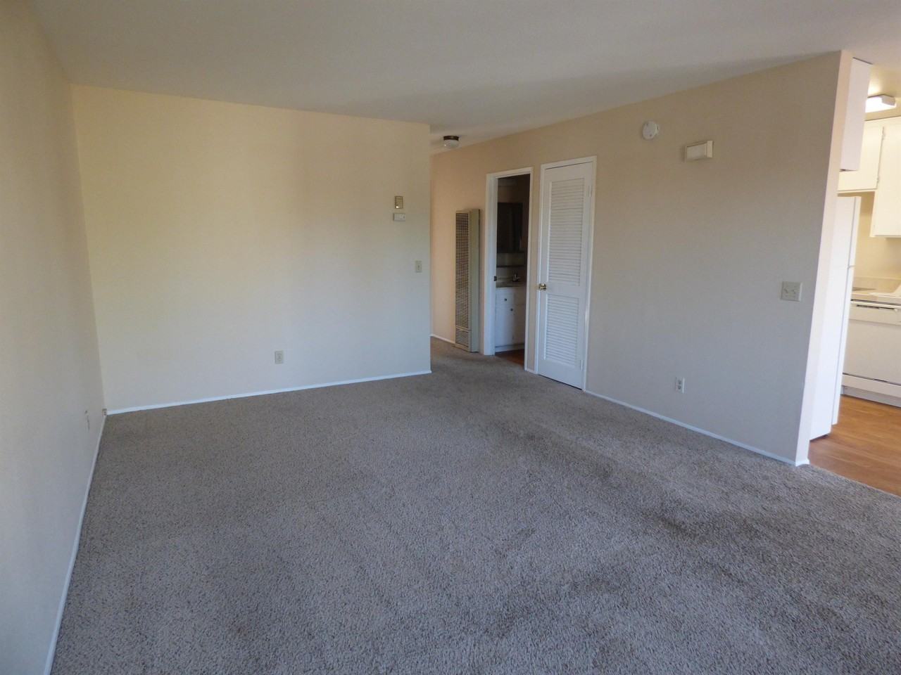 Lincoln Avenue - Photo 3 of 18