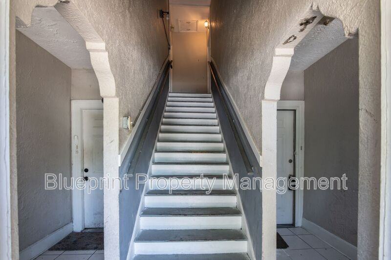 7721 1st Ave S #1 - Photo 3 of 8