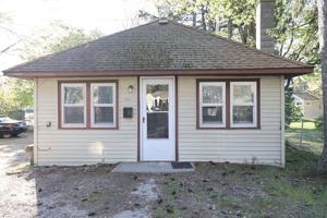featured image of 112 S 8th St #1-2