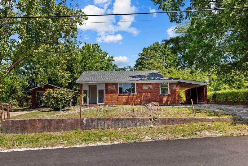 108 E Ann Dr Sw - Photo 2 of 20
