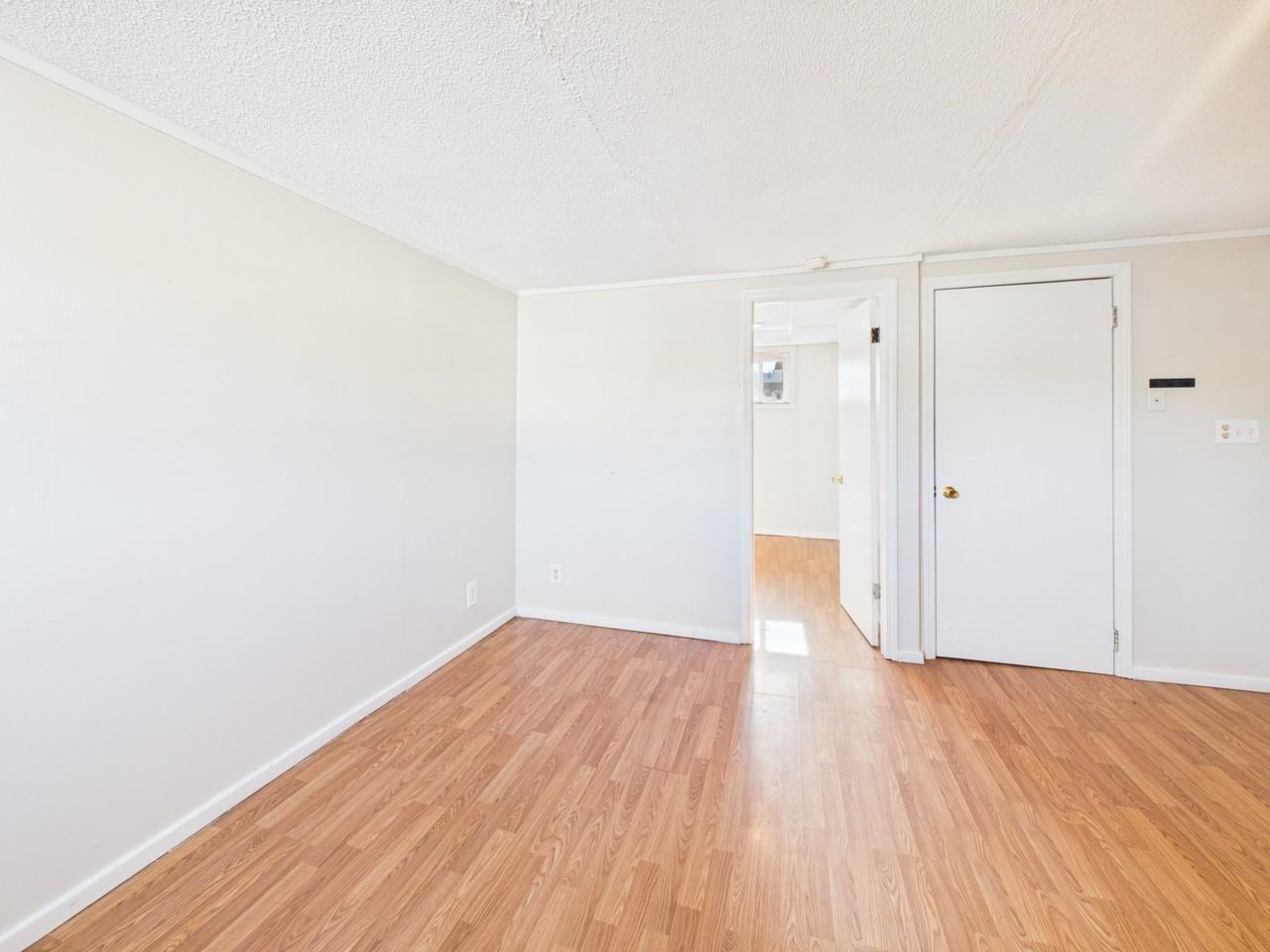 172 North Street - Photo 5 of 8