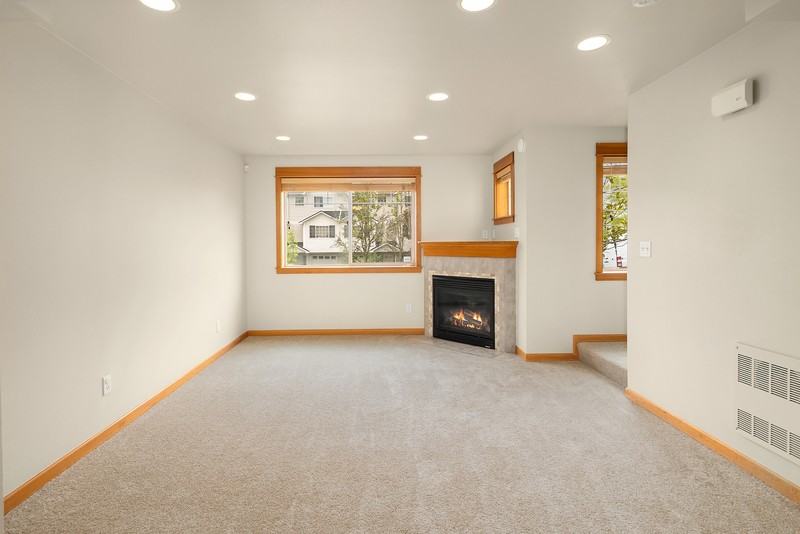 908 N 95th St #A - Photo 6 of 19