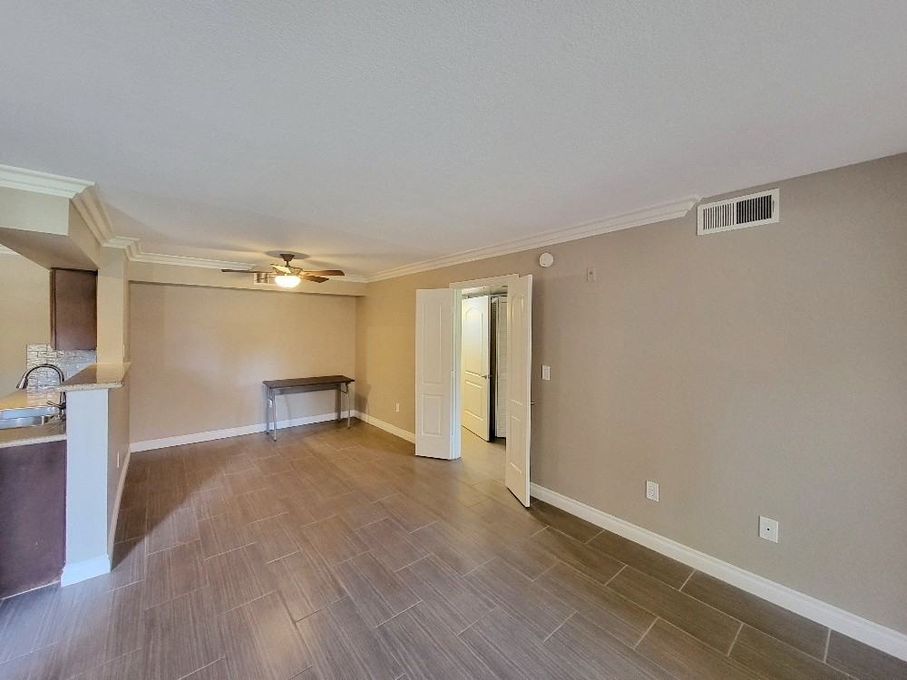 8101 W Flamingo Rd Unit 1160 - Photo 4 of 11