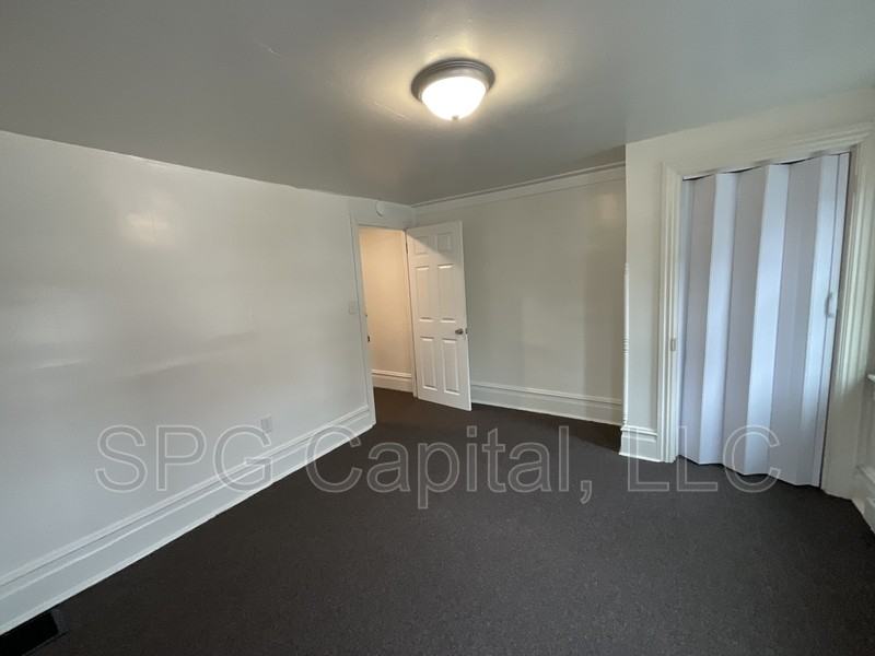 118 S Harrison Ave - Photo 7 of 10