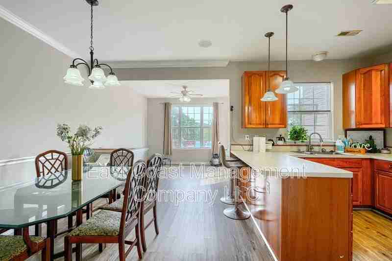 403 Deer Hill Cir - Photo 7 of 42