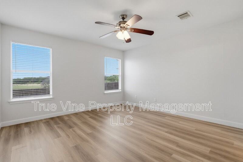 124 Anvil Pl - Photo 6 of 28