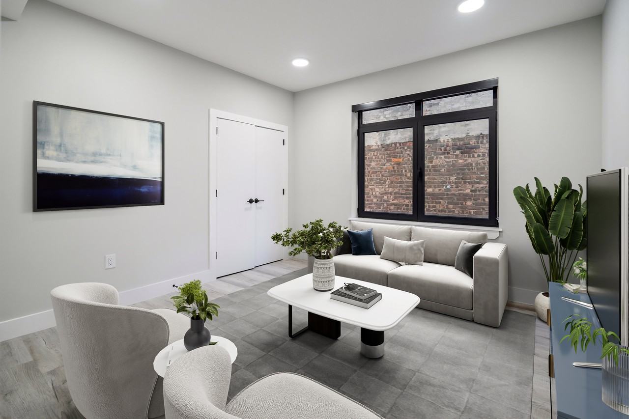 80 Romaine Avenue - Photo 3 of 13