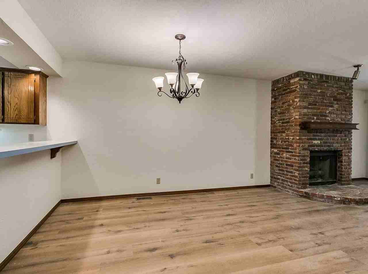 701 36th Ave Nw - Photo 3 of 23