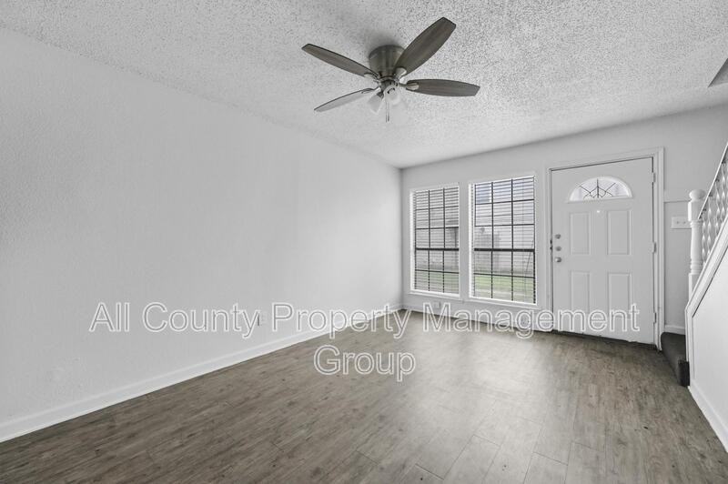 4921 Miller Ave - Photo 7 of 19