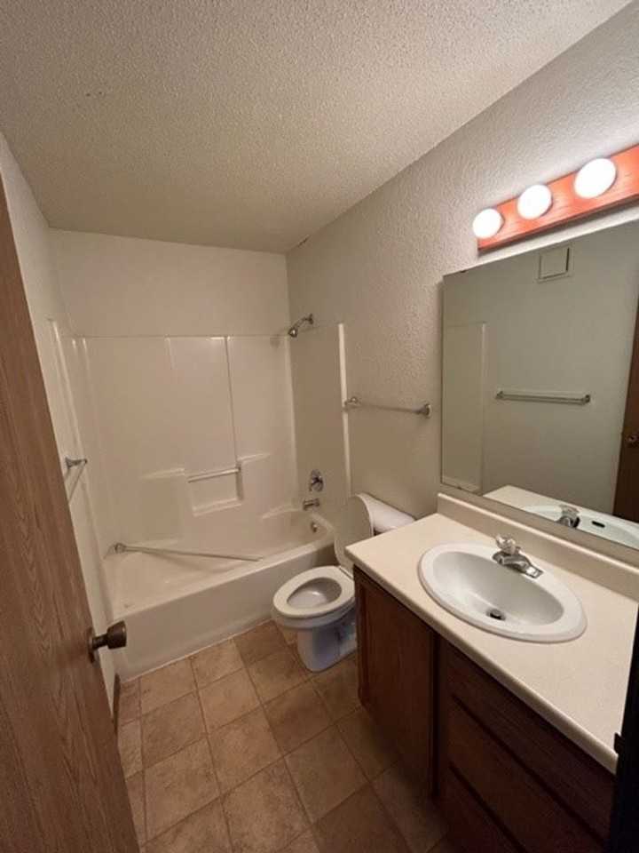 Parkwest - Photo 6 of 10