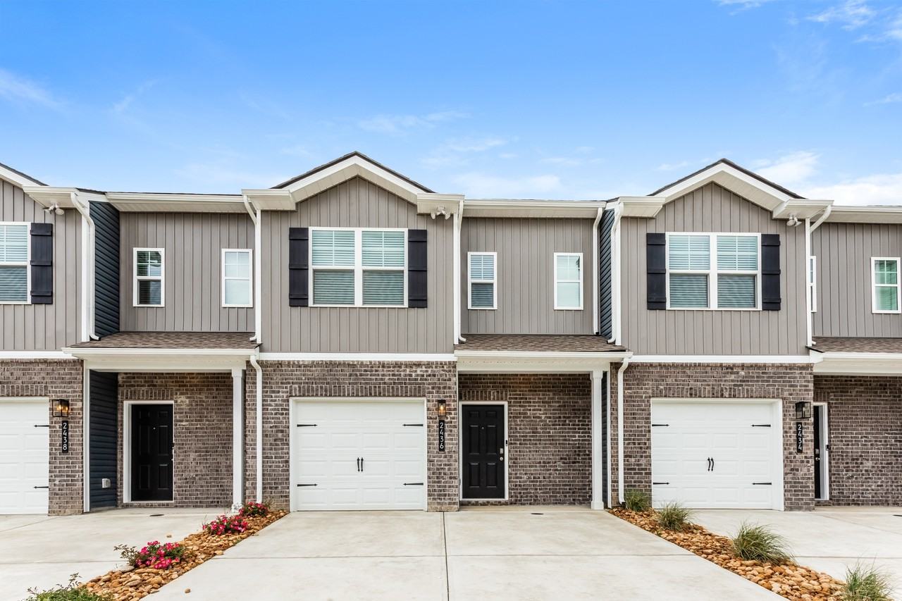 2436 Legg Crk Ln - Photo 6 of 17