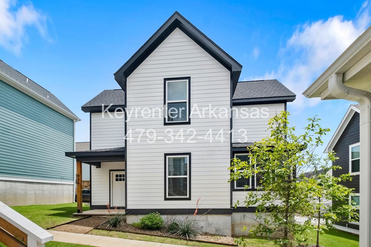 936 S Wichita Ave - Photo 2 of 33