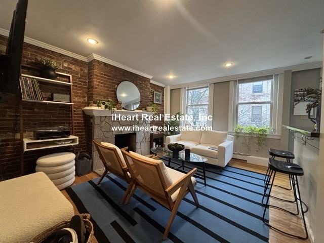 Grove St #4 - Photo 3 of 23