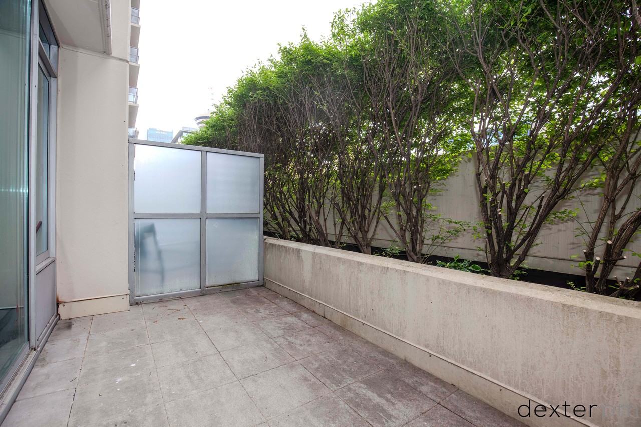610 Granville Street #423 - Photo 7 of 16