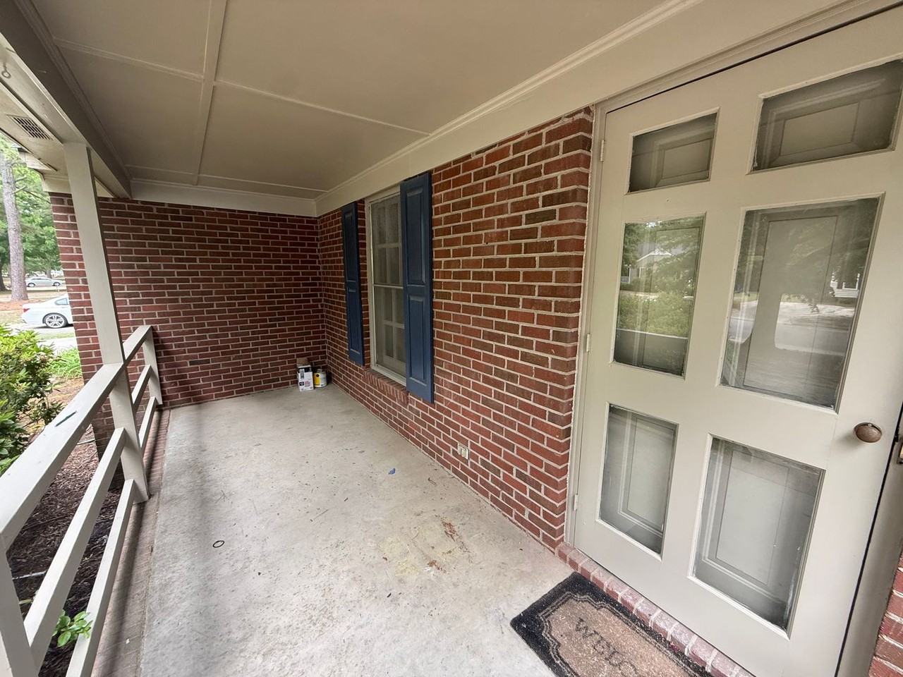 2608B Byerly Dr N - Photo 2 of 6