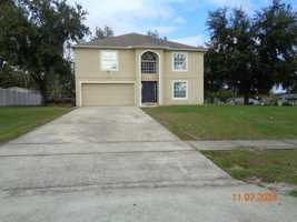 featured image of 1914 Lynn River Dr