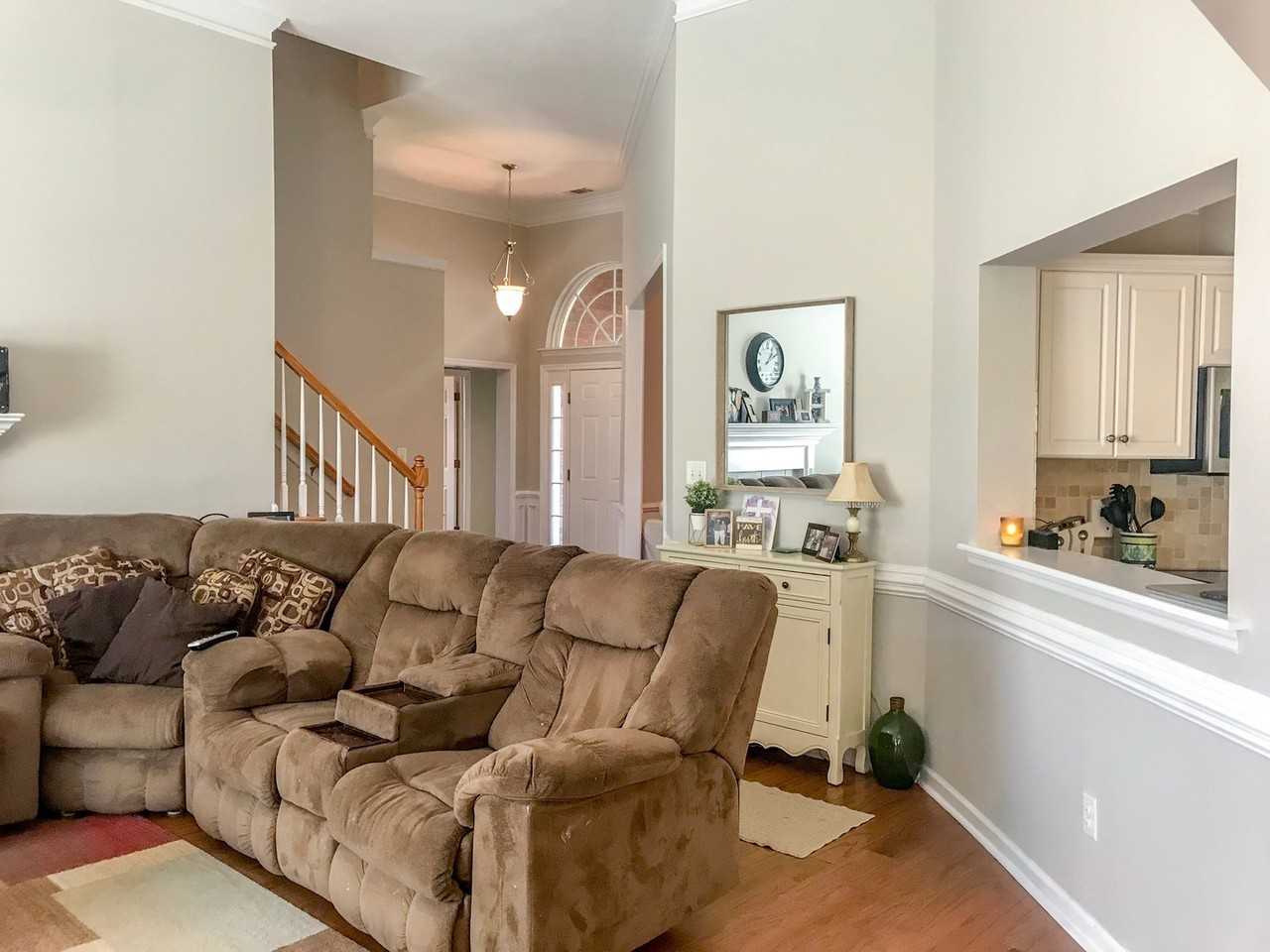 1067 Blackfoot Dr - Photo 7 of 35