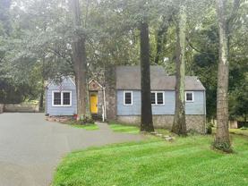 1121 Custer Ave Se - Photo 1 of 1