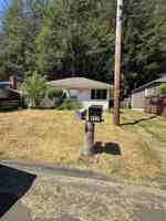 featured image of 966 W 17th St